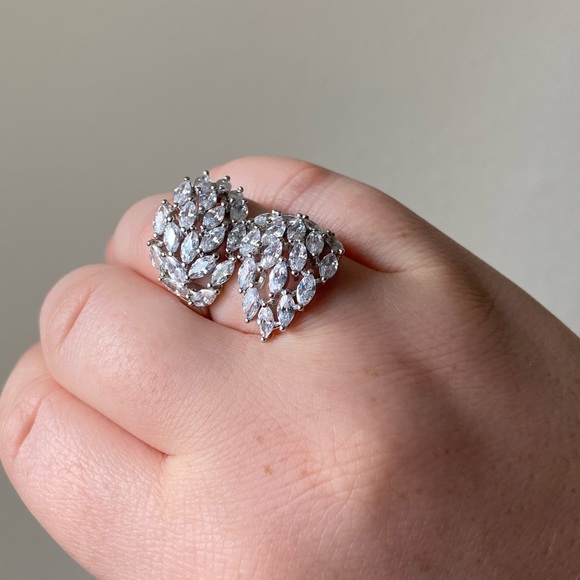 FZN Sterling silver CZ ring wings, size 9 - Picture 3 of 8